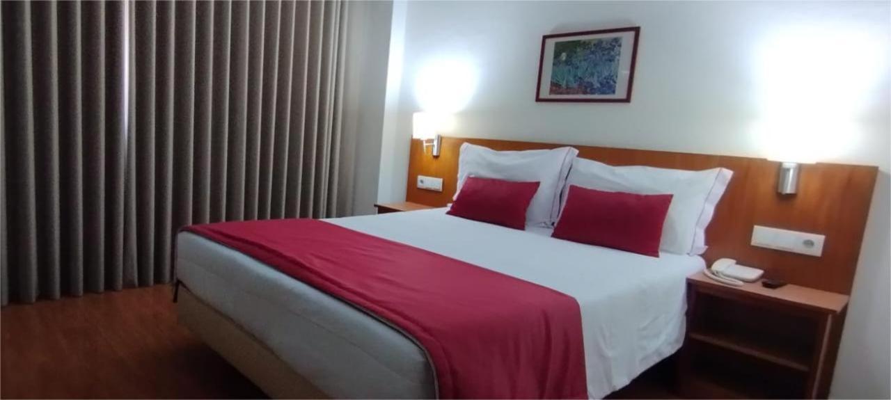 Hotel Dom Vilas บรากา ภายนอก รูปภาพ